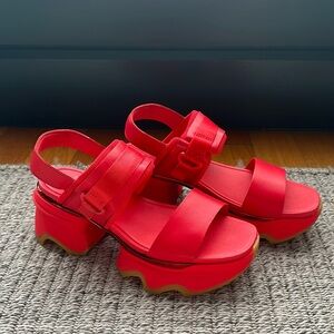 Sorel Women's Red Kinetic Impact Slingback Heel Sandal, size 8